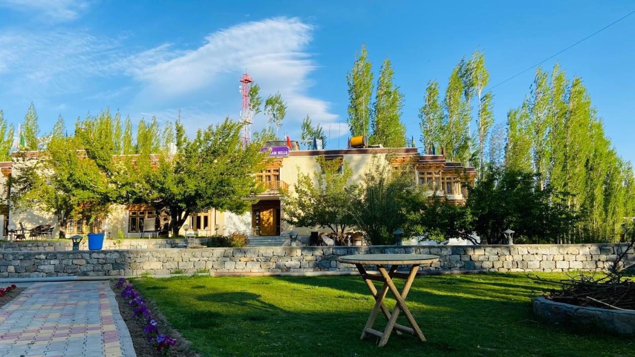 Hotel Palam Hills Лех Экстерьер фото