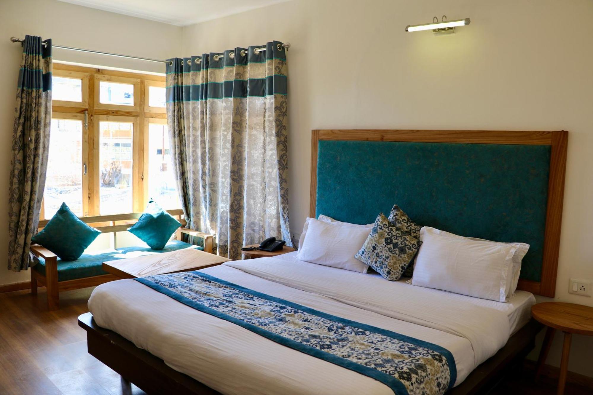Hotel Palam Hills Лех Экстерьер фото