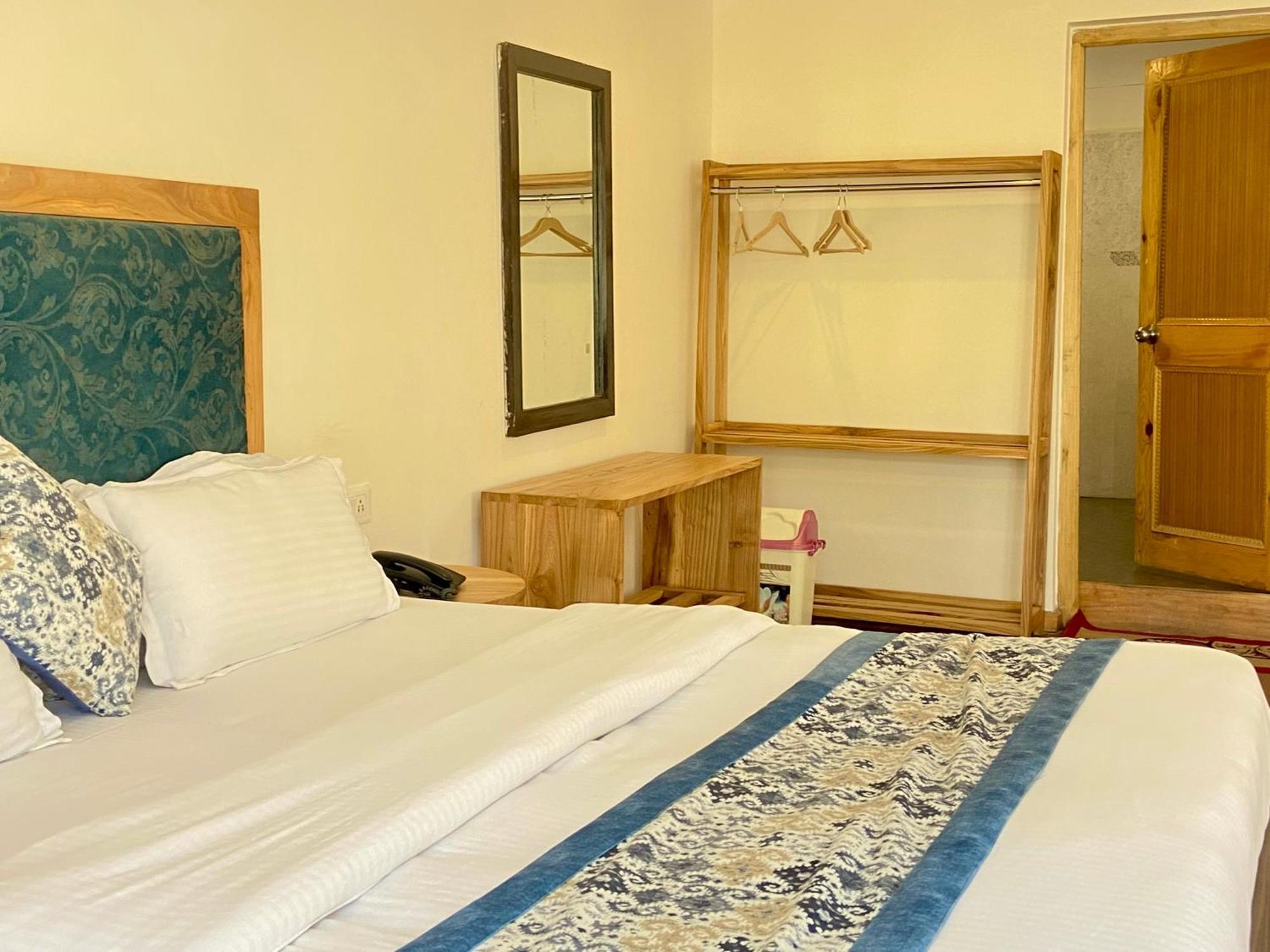 Hotel Palam Hills Лех Экстерьер фото